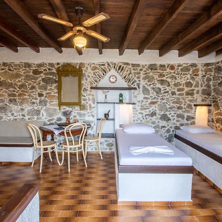 Villa Bella Leros Agia Marina  Zewnętrze zdjęcie